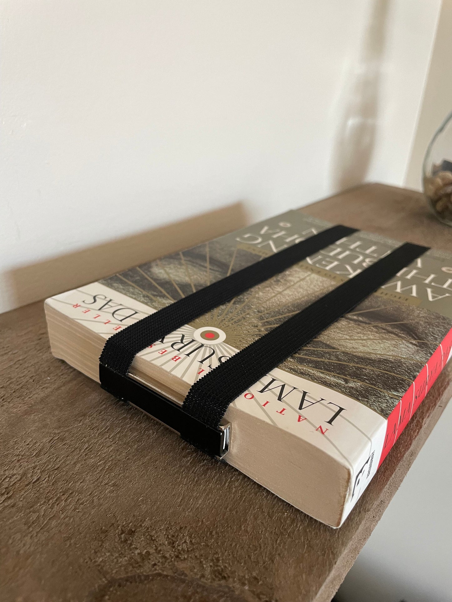 Metallic Book Loop