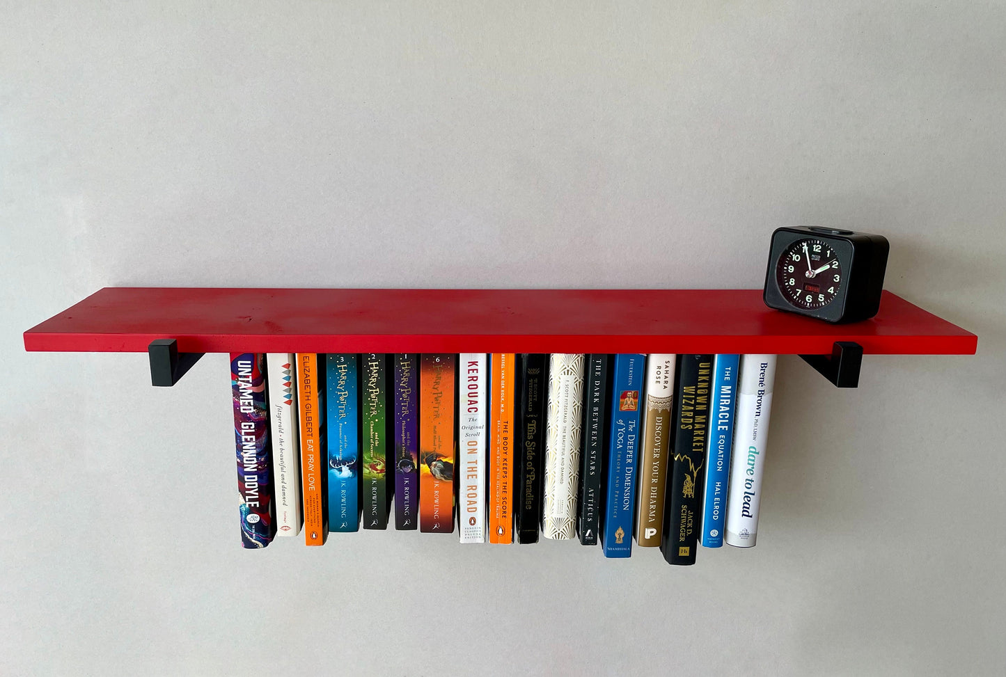 Vibrant Hanging Bookshelf